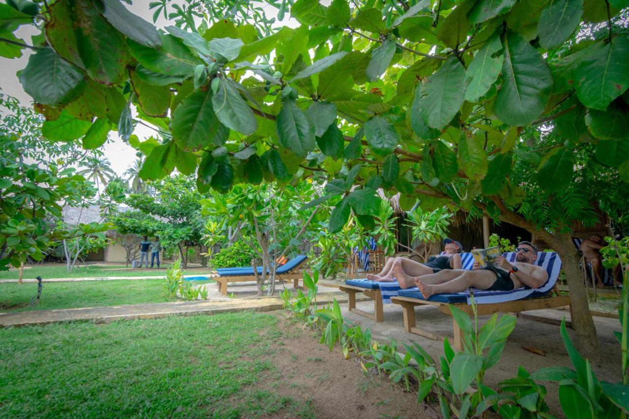 Blue Waters Hotel อารูกัมเบย์ ภายนอก รูปภาพ