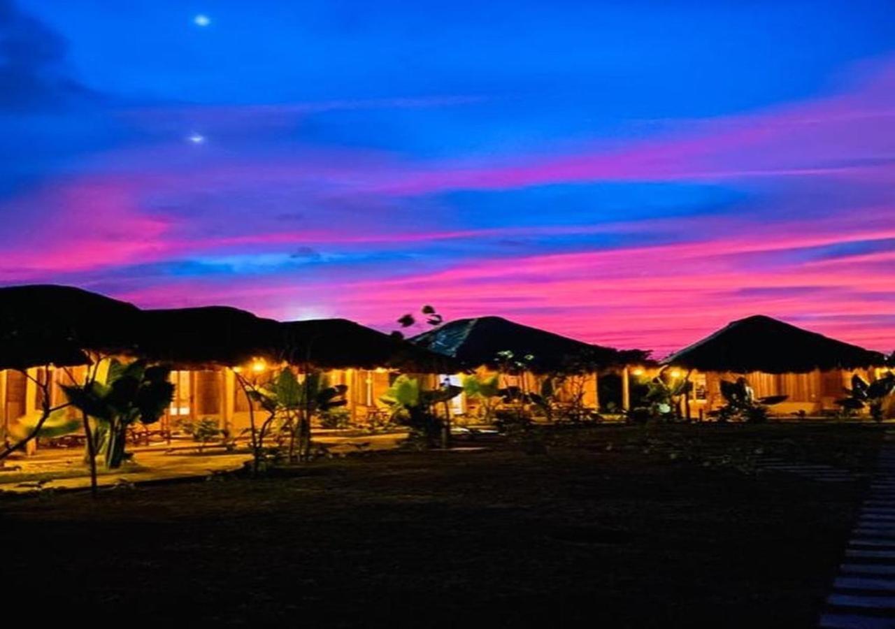 Blue Waters Hotel อารูกัมเบย์ ภายนอก รูปภาพ